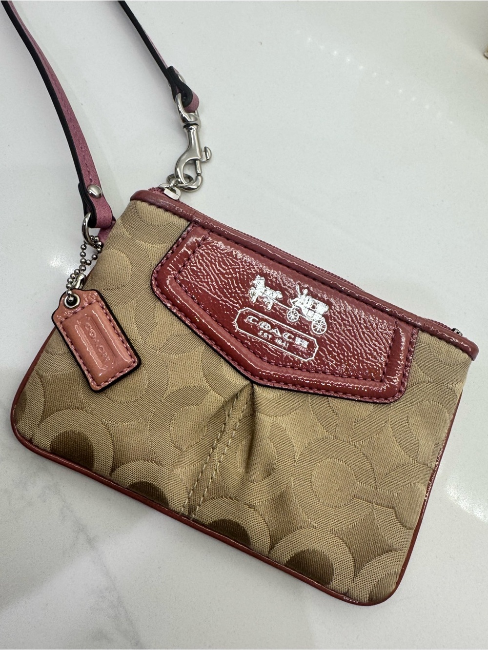 Coach Tan Signature Canvas Wristlet with Burgundy Trim - Picture 3 of 4